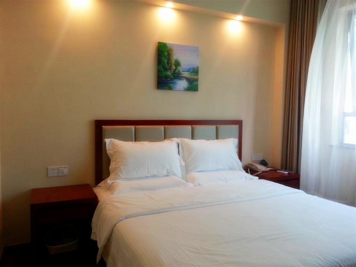 Greentree Inn Jiangsu Nanjing Dachang Xinhua Road Express Hotel Exteriör bild