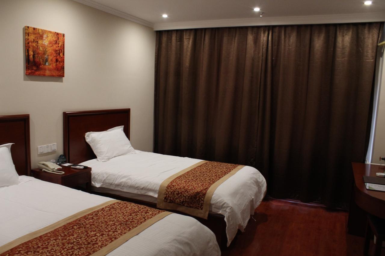 Greentree Inn Jiangsu Nanjing Dachang Xinhua Road Express Hotel Exteriör bild